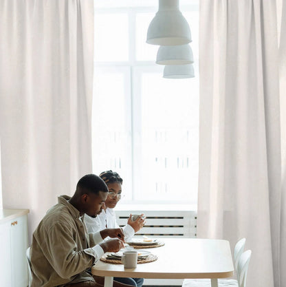 White Palm Leaf Pattern