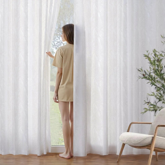 White Palm Leaf Pattern