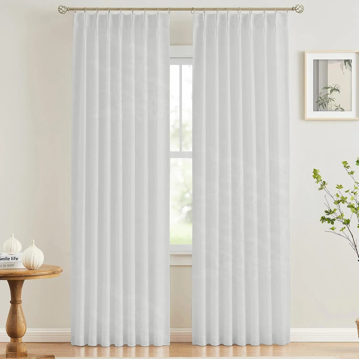 White Lakeside View Pattern