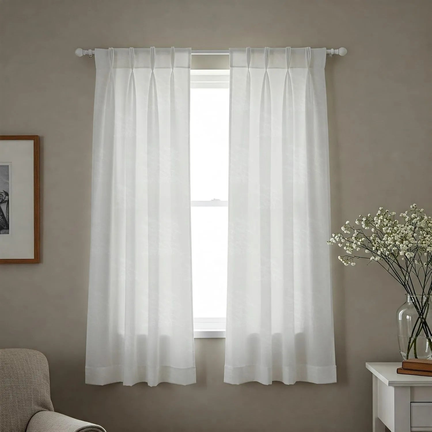 White Lakeside View Pattern