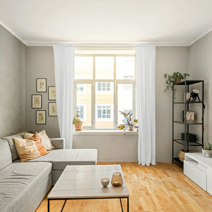 White Lakeside View Pattern