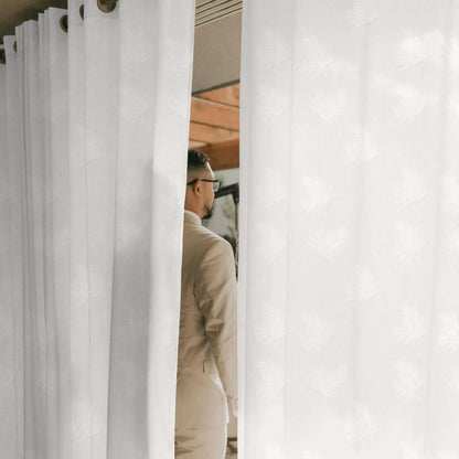 White Coconut Leaf Pattern