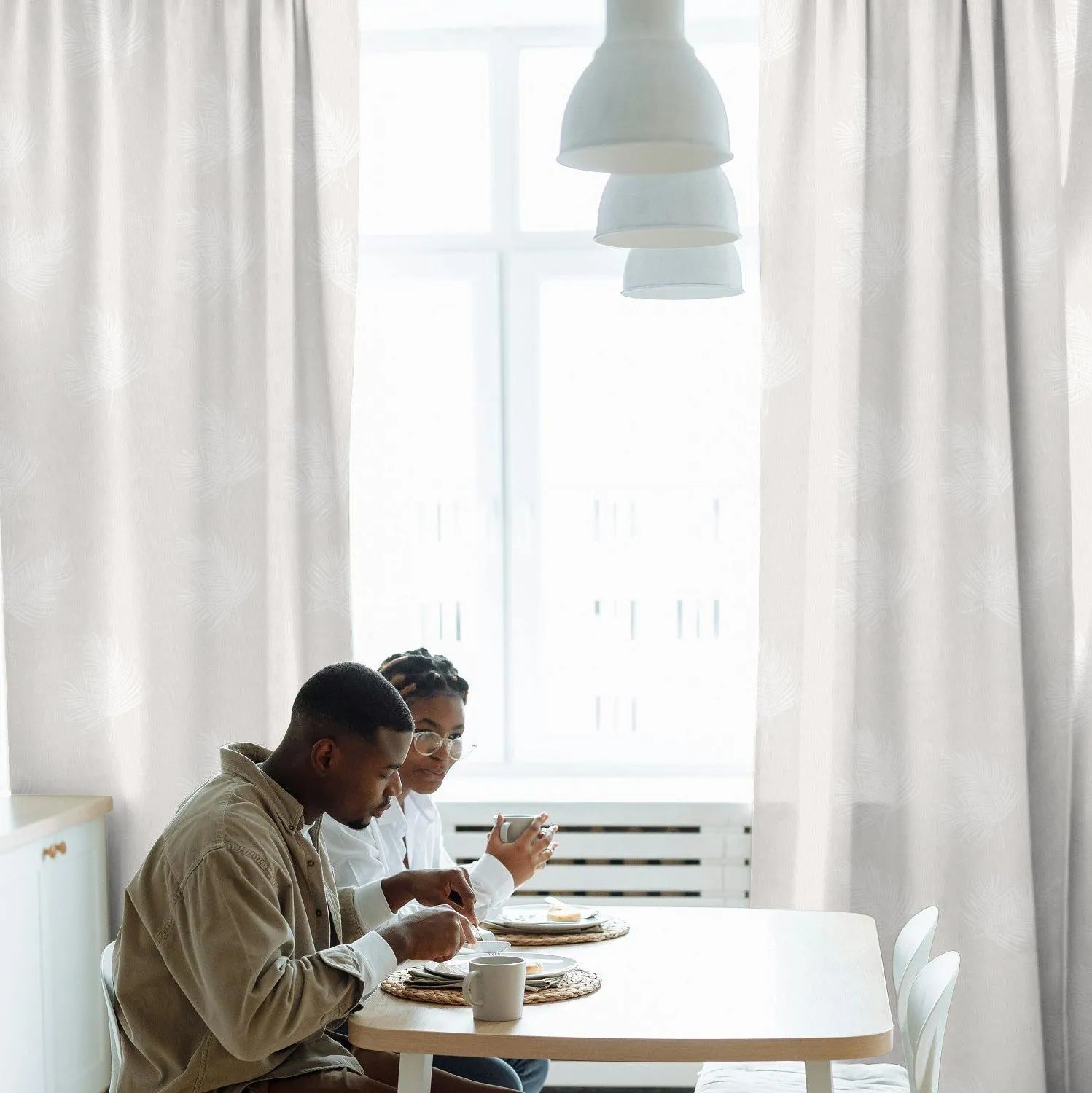 White Coconut Leaf Pattern