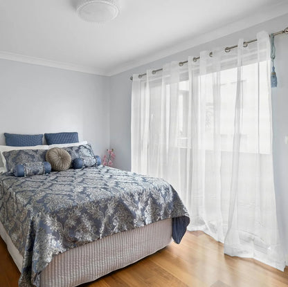 Ivory Vertical Striped