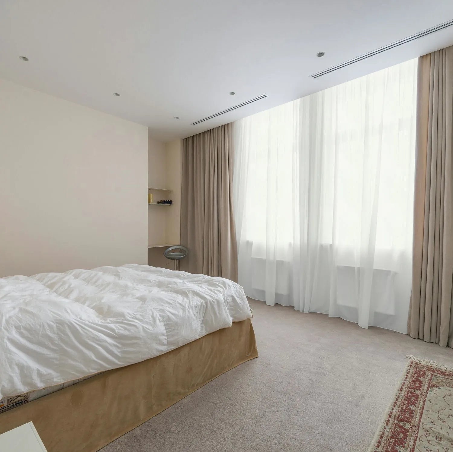 Off White Vertical Striped