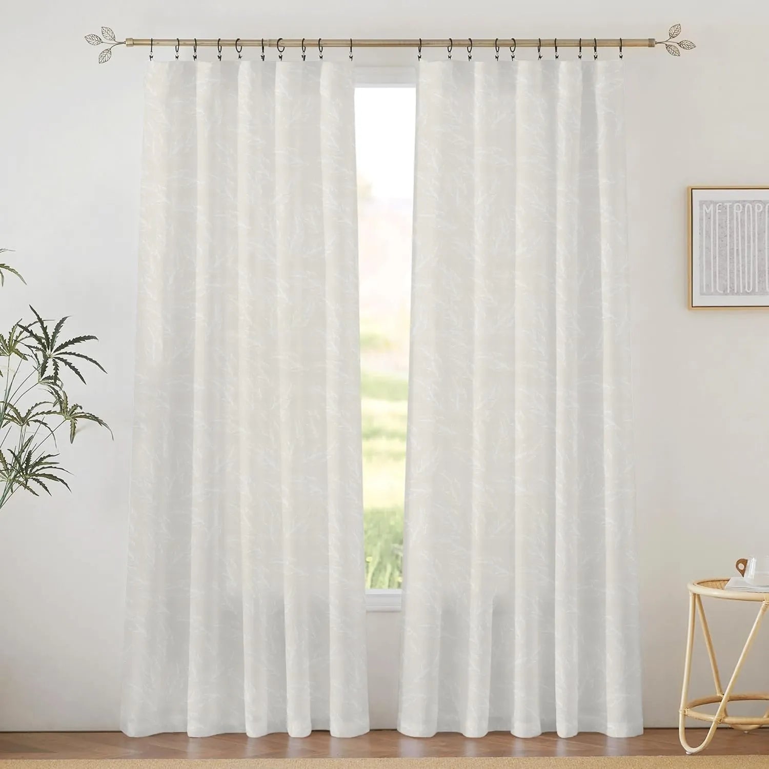 White Feather Pattern