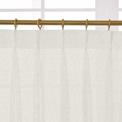 White Feather Pattern