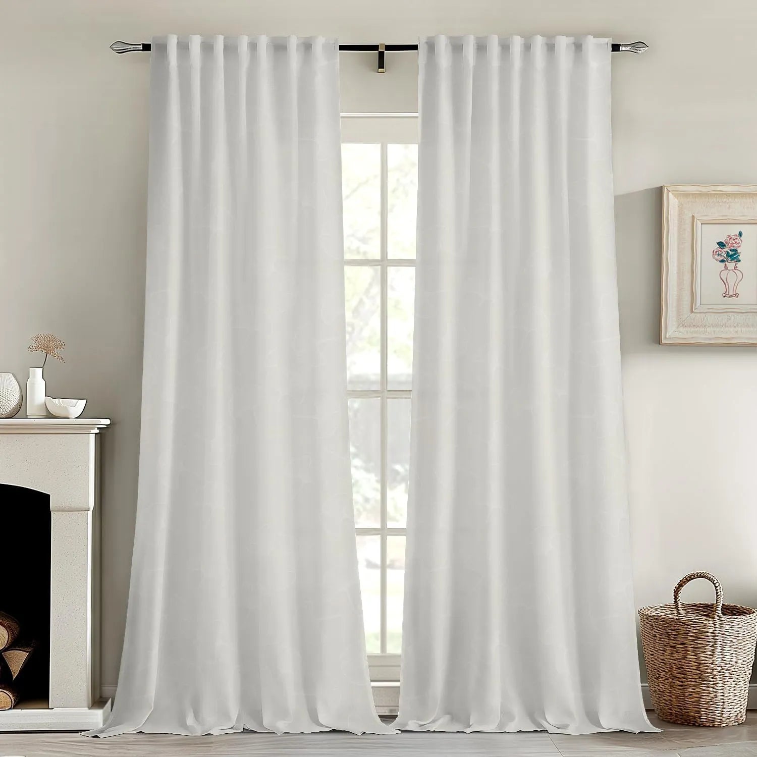 White Ginkgo Leaf Pattern