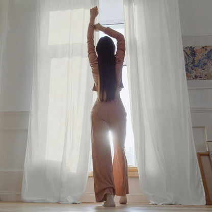 White Ginkgo Leaf Pattern