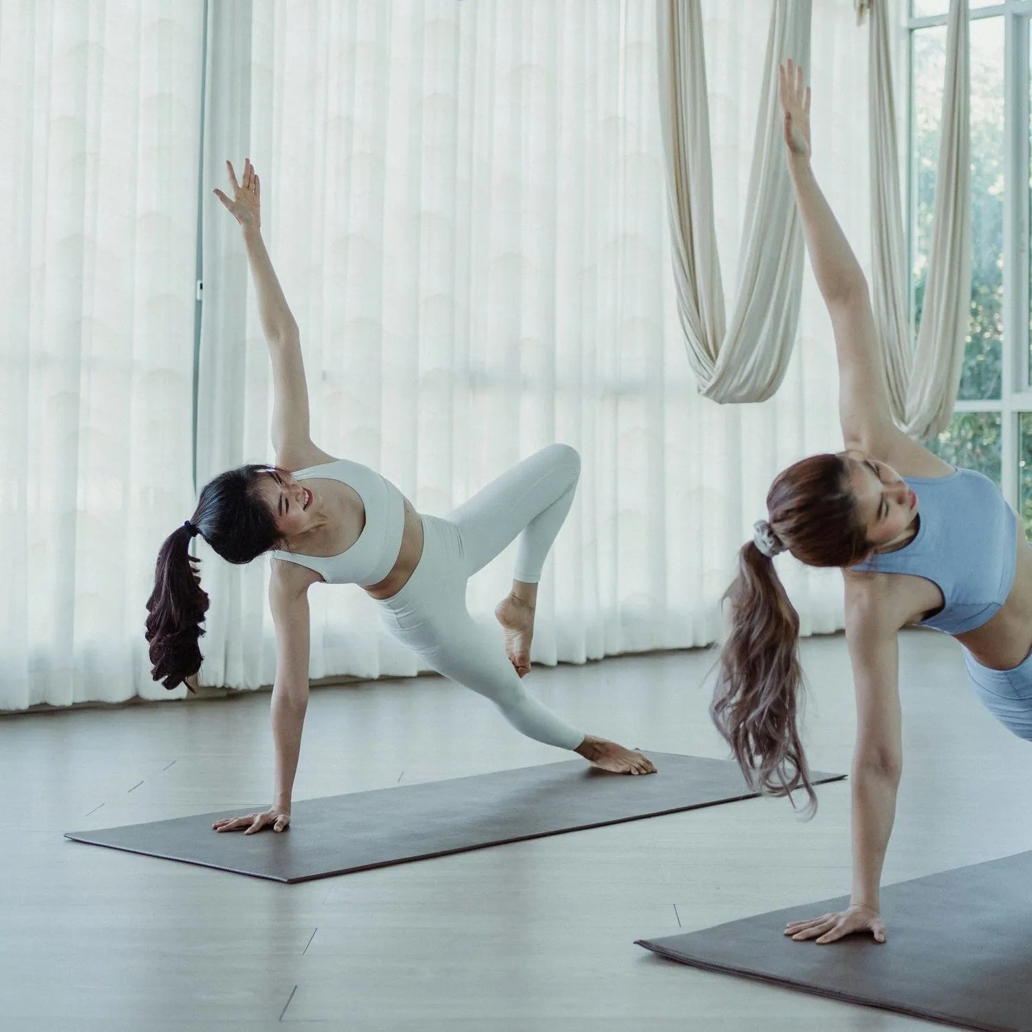 White Tea Hill Pattern